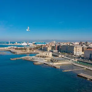 Casamieli, Nuovo, Vicino Al Porto Al Mare E Al Centro Appartamento