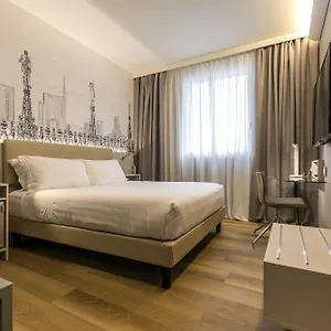 Hotel 43 Station, Mailand
